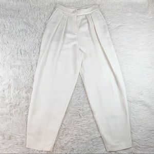 Massimo Dutti high waisted pleated front tapered leg pants trousers in white